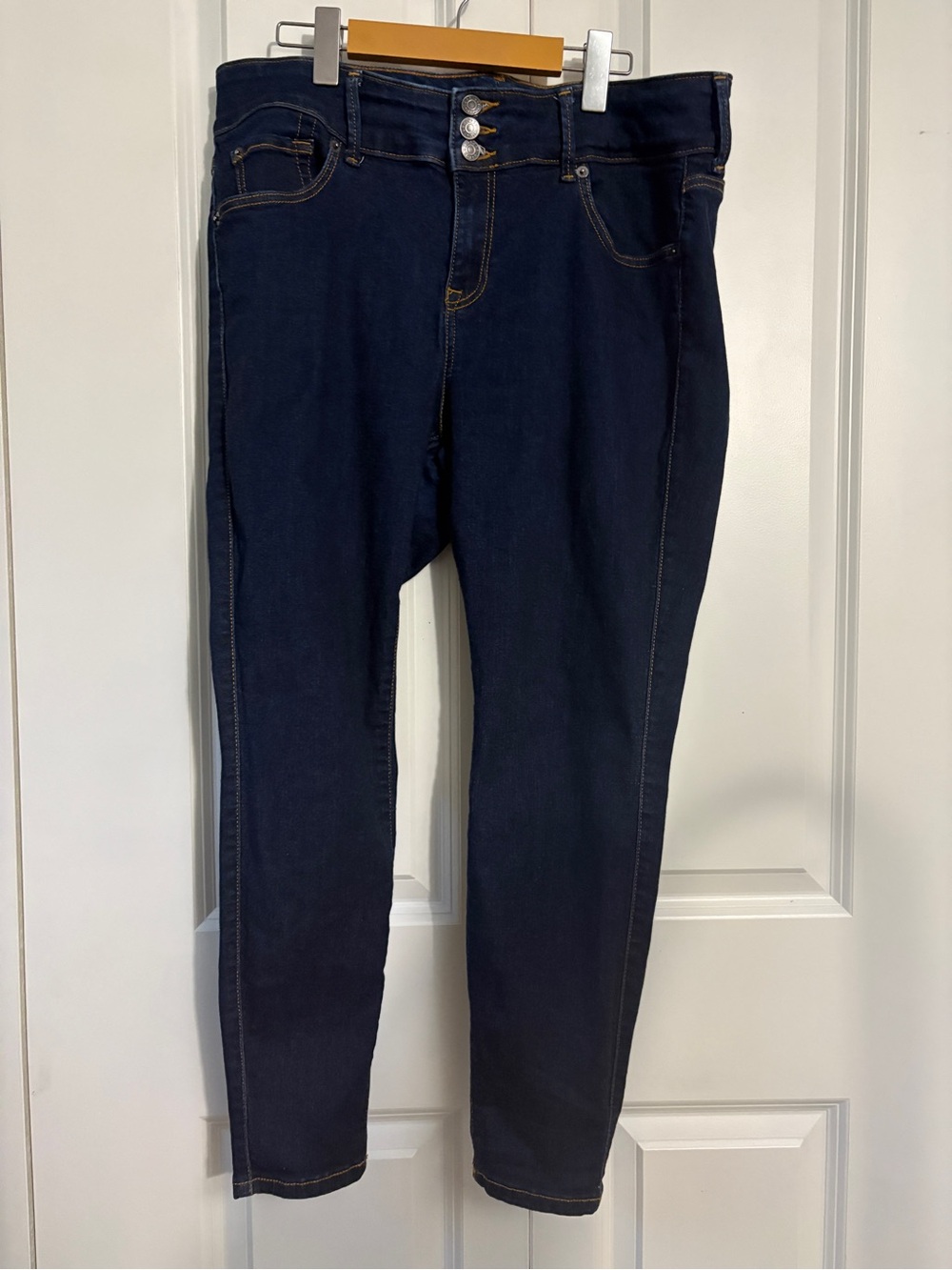 TORRID Super Soft Jeggings 14S Dark Blue
